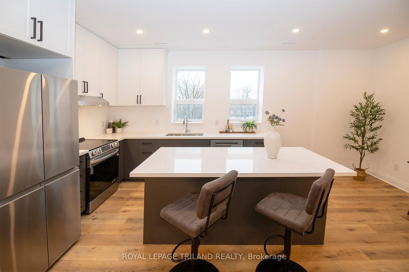 201 - 425 Dundas St, London East, N6B 1V9 | Image 3