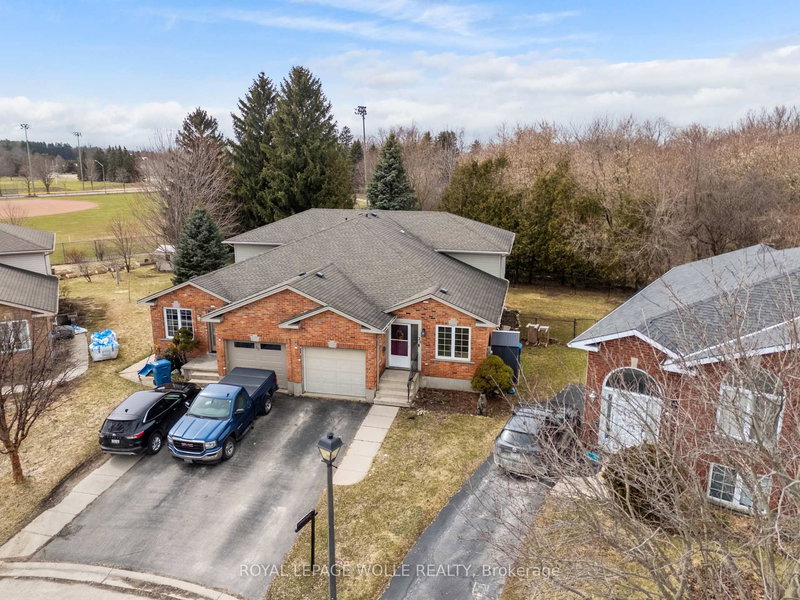 28 Gemmell Crt, Stratford, N5A 7W9 | Image 2