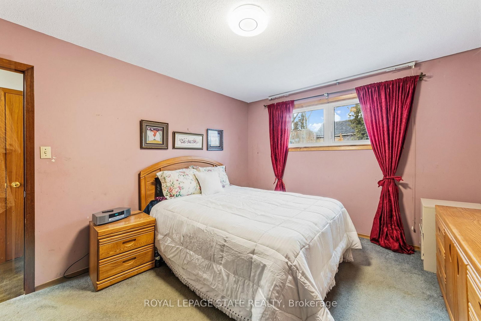 Semi-Detached House for sale at 222 Greencedar Drive, Hamilton, Ontario, L9C 6W6 - Gurnett - MLS: X12920590