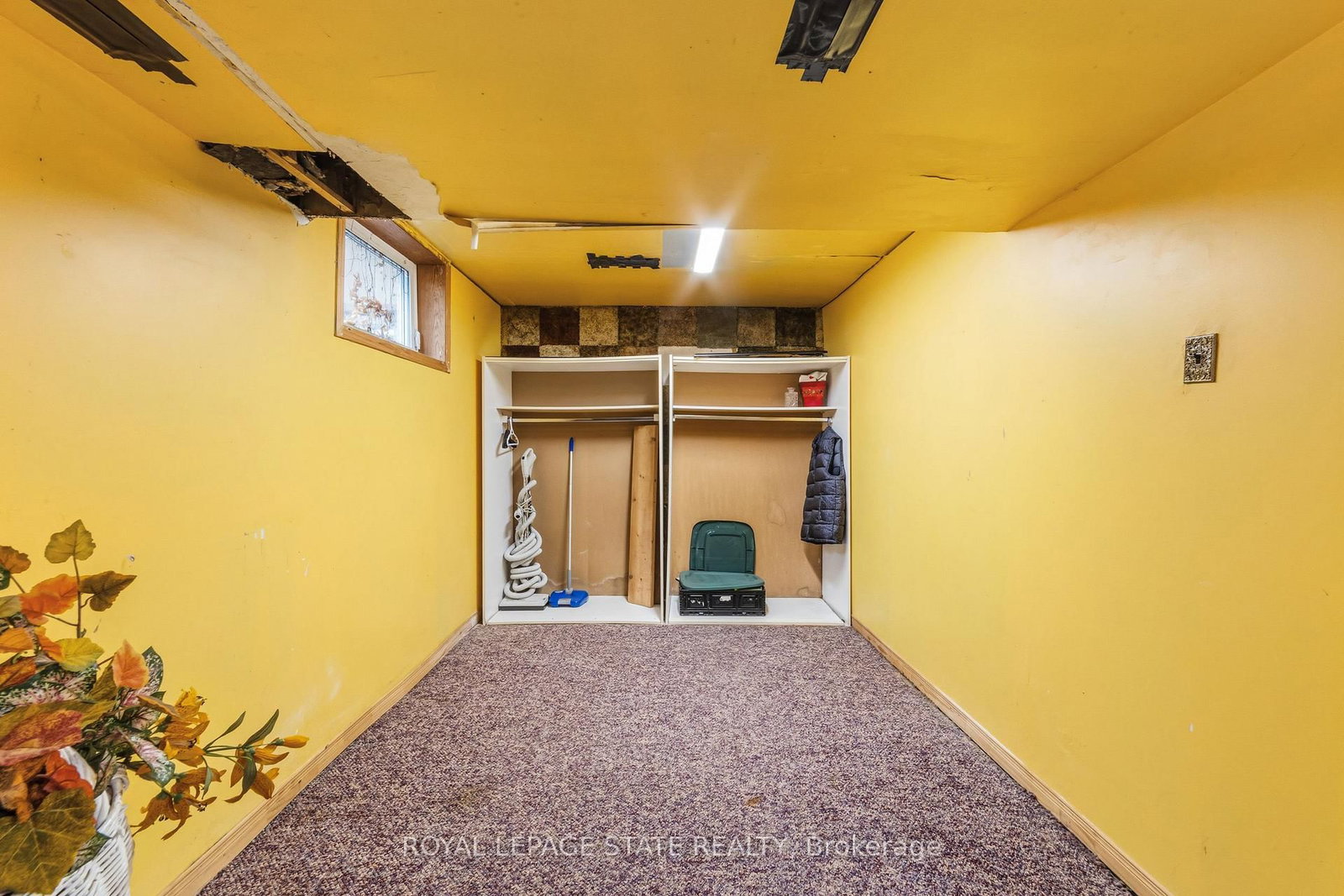 Semi-Detached House for sale at 222 Greencedar Drive, Hamilton, Ontario, L9C 6W6 - Gurnett - MLS: X12920590