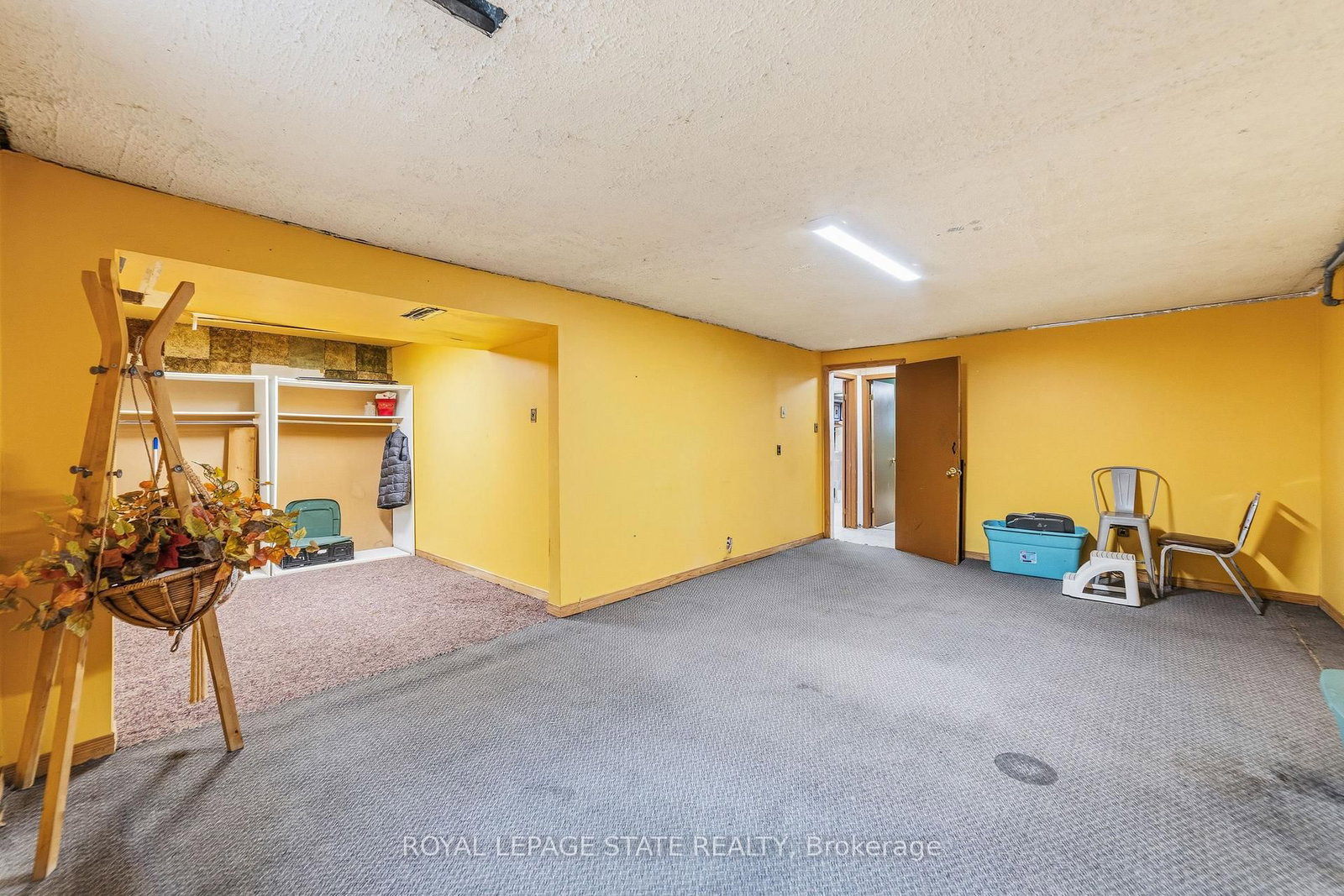 Semi-Detached House for sale at 222 Greencedar Drive, Hamilton, Ontario, L9C 6W6 - Gurnett - MLS: X12920590