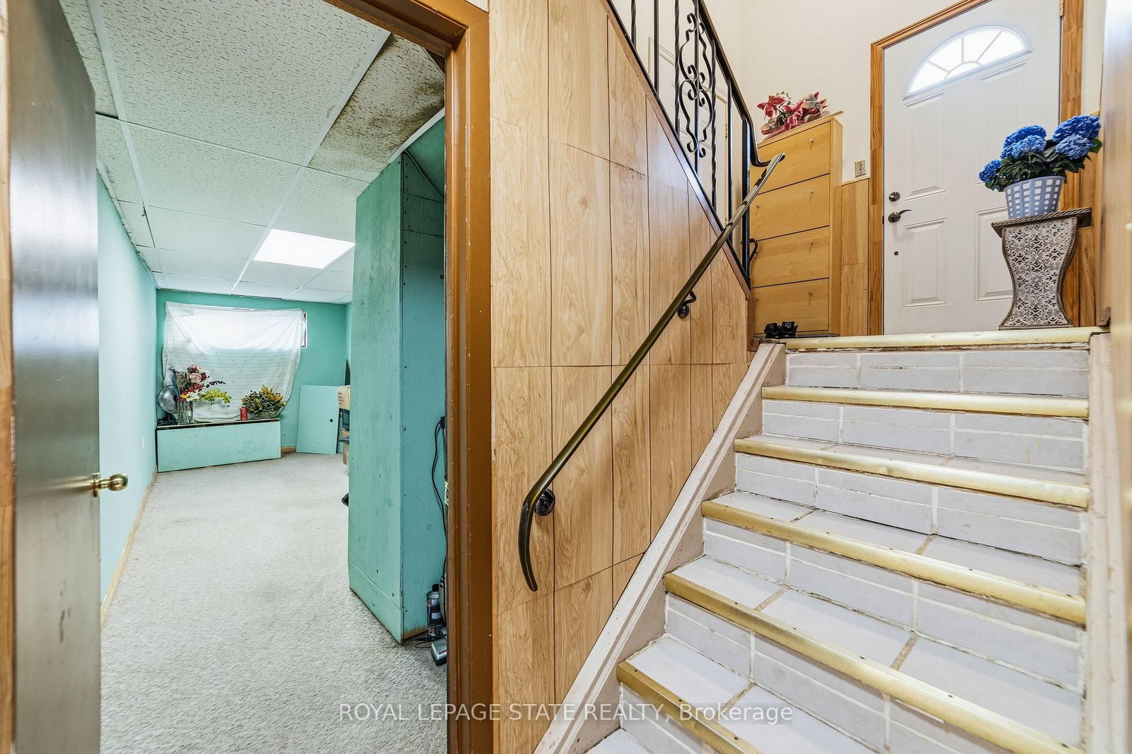 Semi-Detached House for sale at 222 Greencedar Drive, Hamilton, Ontario, L9C 6W6 - Gurnett - MLS: X12920590