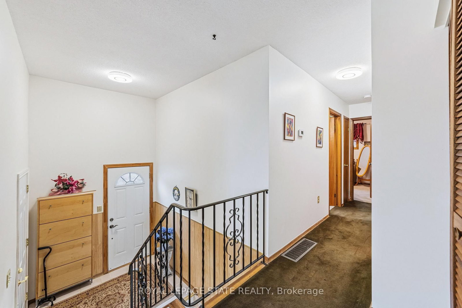 Semi-Detached House for sale at 222 Greencedar Drive, Hamilton, Ontario, L9C 6W6 - Gurnett - MLS: X12920590