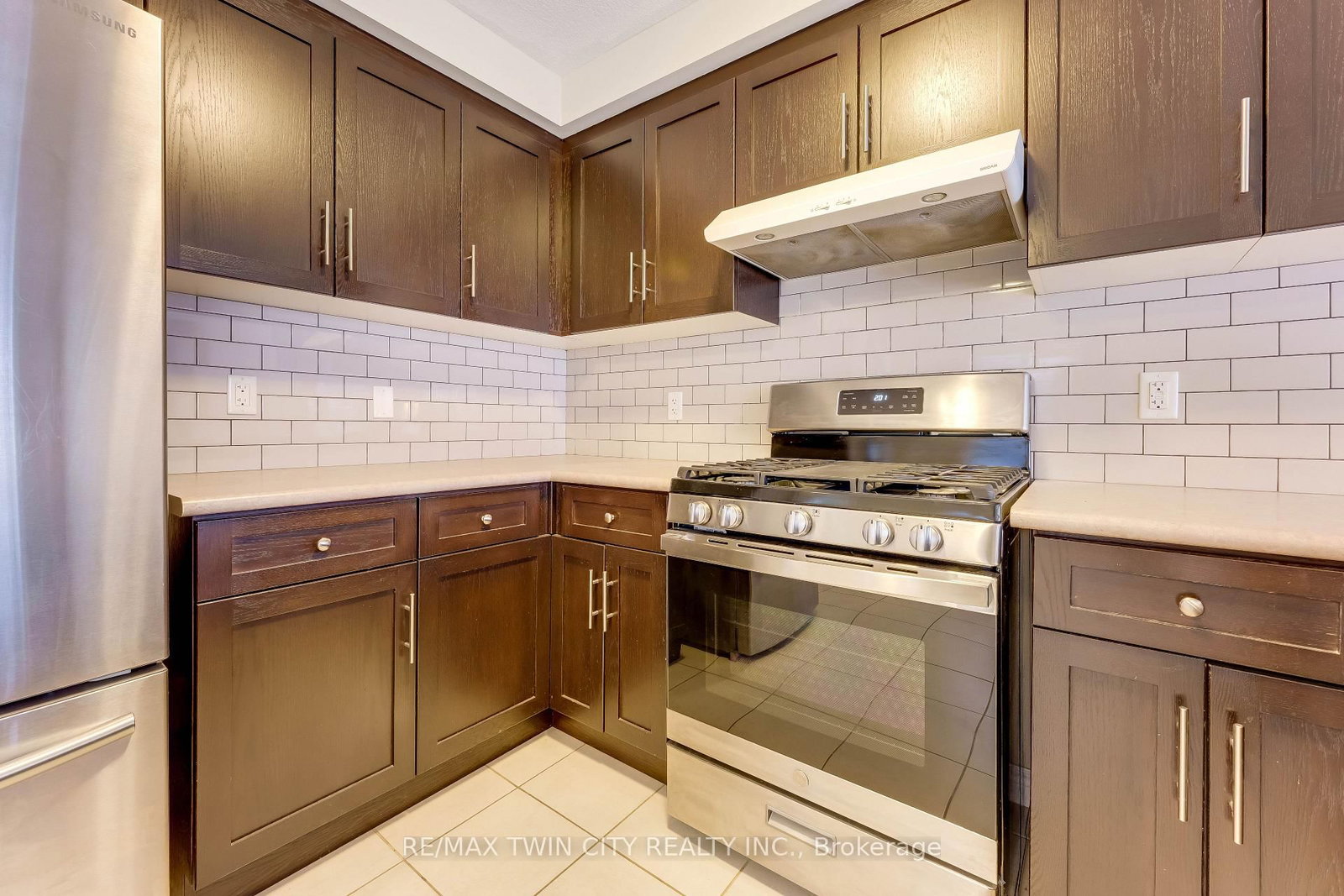 17 Valleybrook Drive - Photo 11