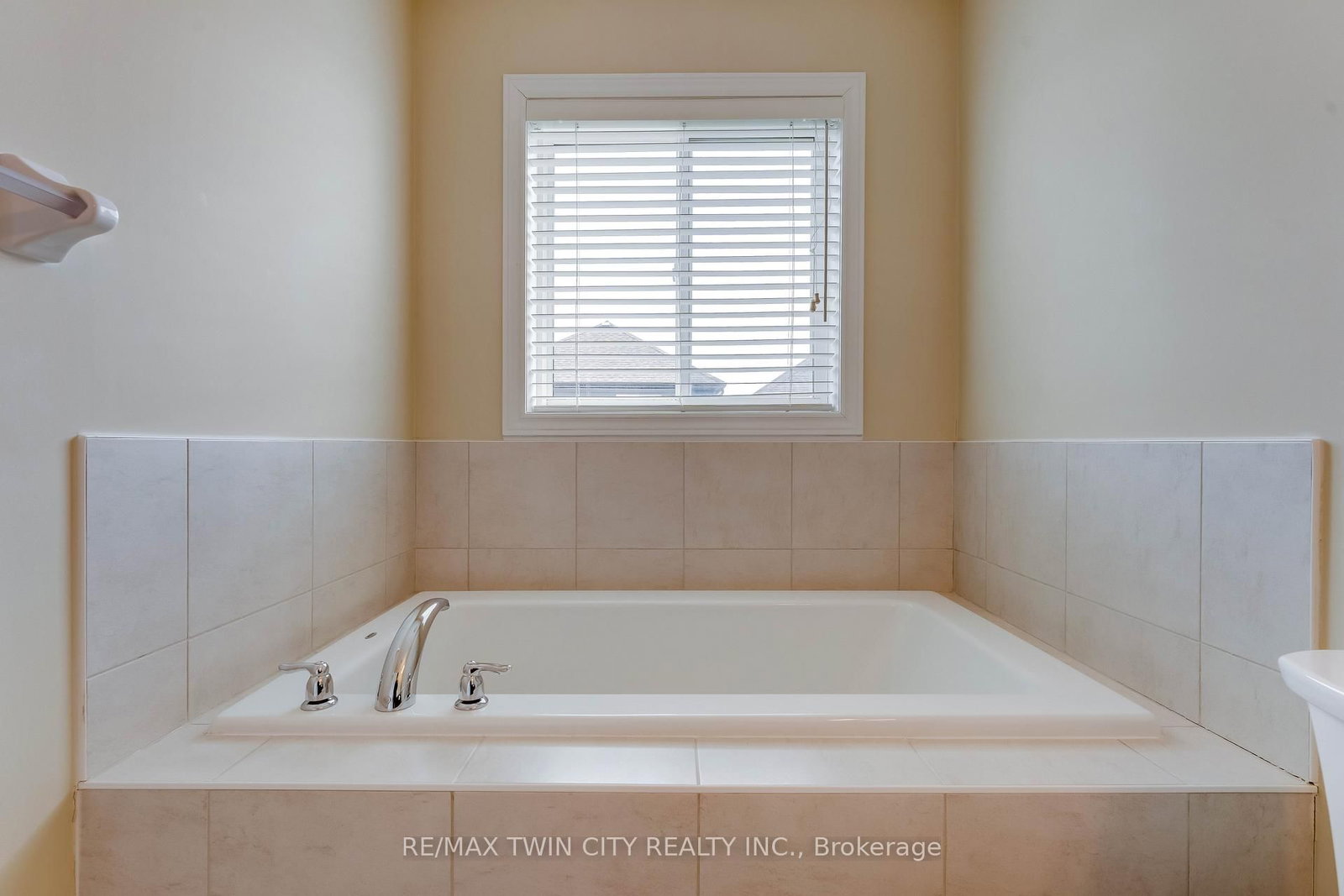 17 Valleybrook Drive - Photo 22