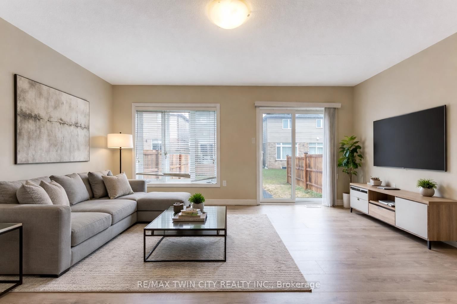 17 Valleybrook Drive - Photo 6