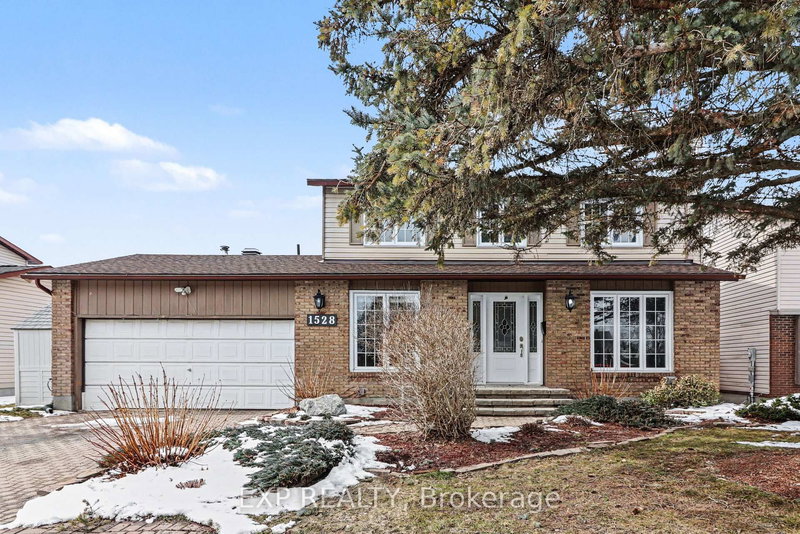 1528 Missyabit Dr, Ottawa, K1E 2M6 | Image 2