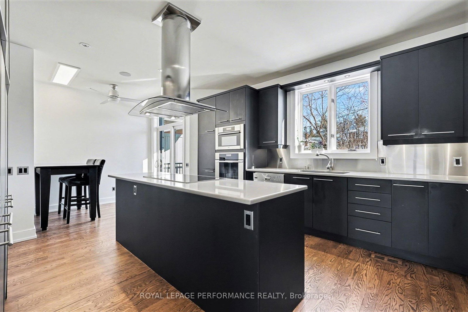 805 Kingsmere Avenue - Photo 10