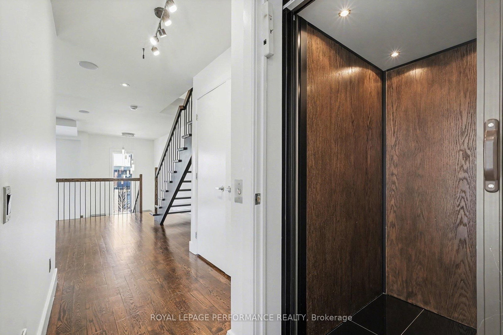 805 Kingsmere Avenue - Photo 17