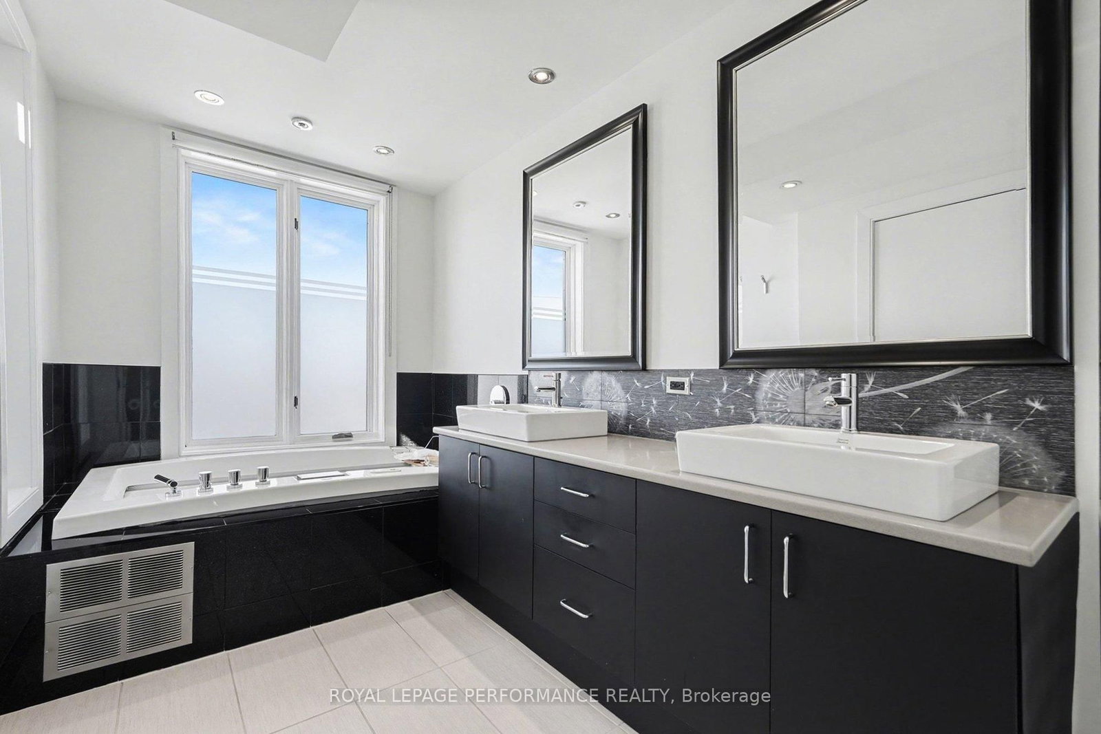 805 Kingsmere Avenue - Photo 28