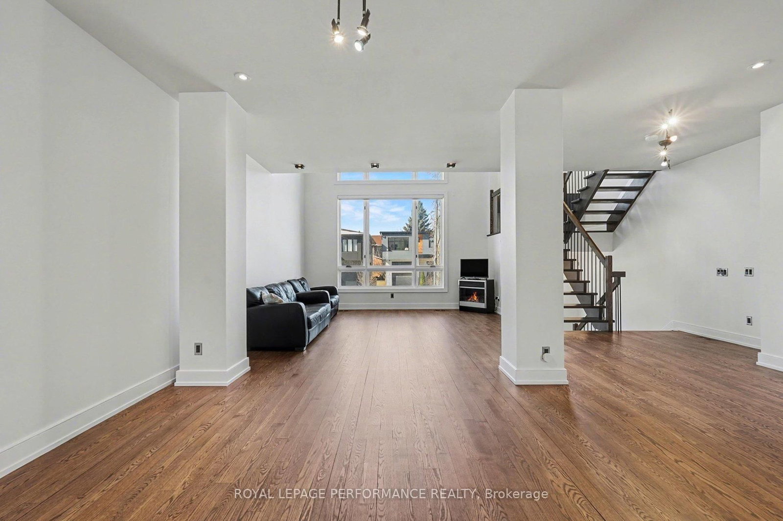 805 Kingsmere Avenue - Photo 4