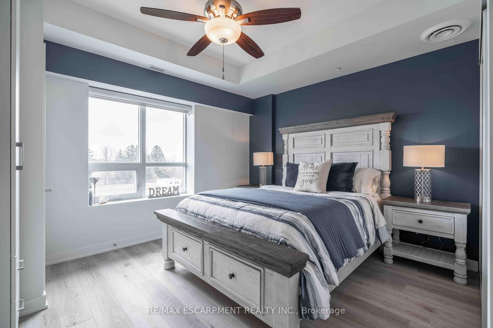 Condo for sale at 504-16 Markle Crescent, Hamilton, Ontario, L9G 0H4 - Ancaster - MLS: X12920718