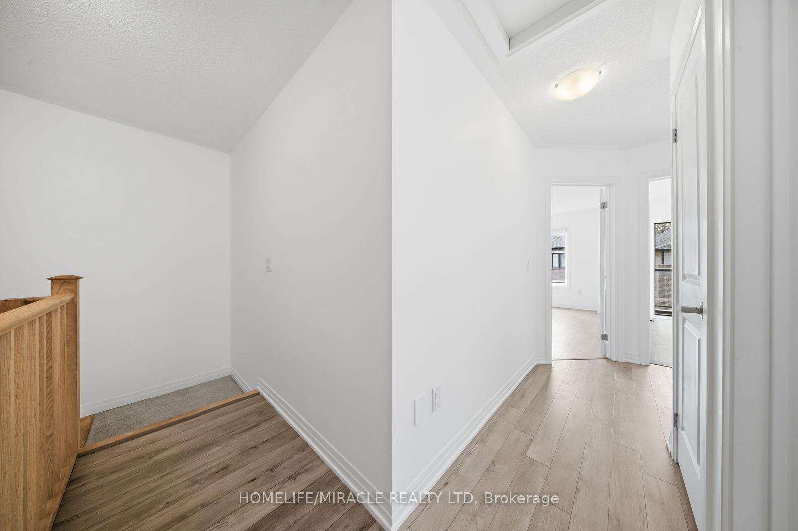 585 Colborne Street E, Unit 901 - Photo 13
