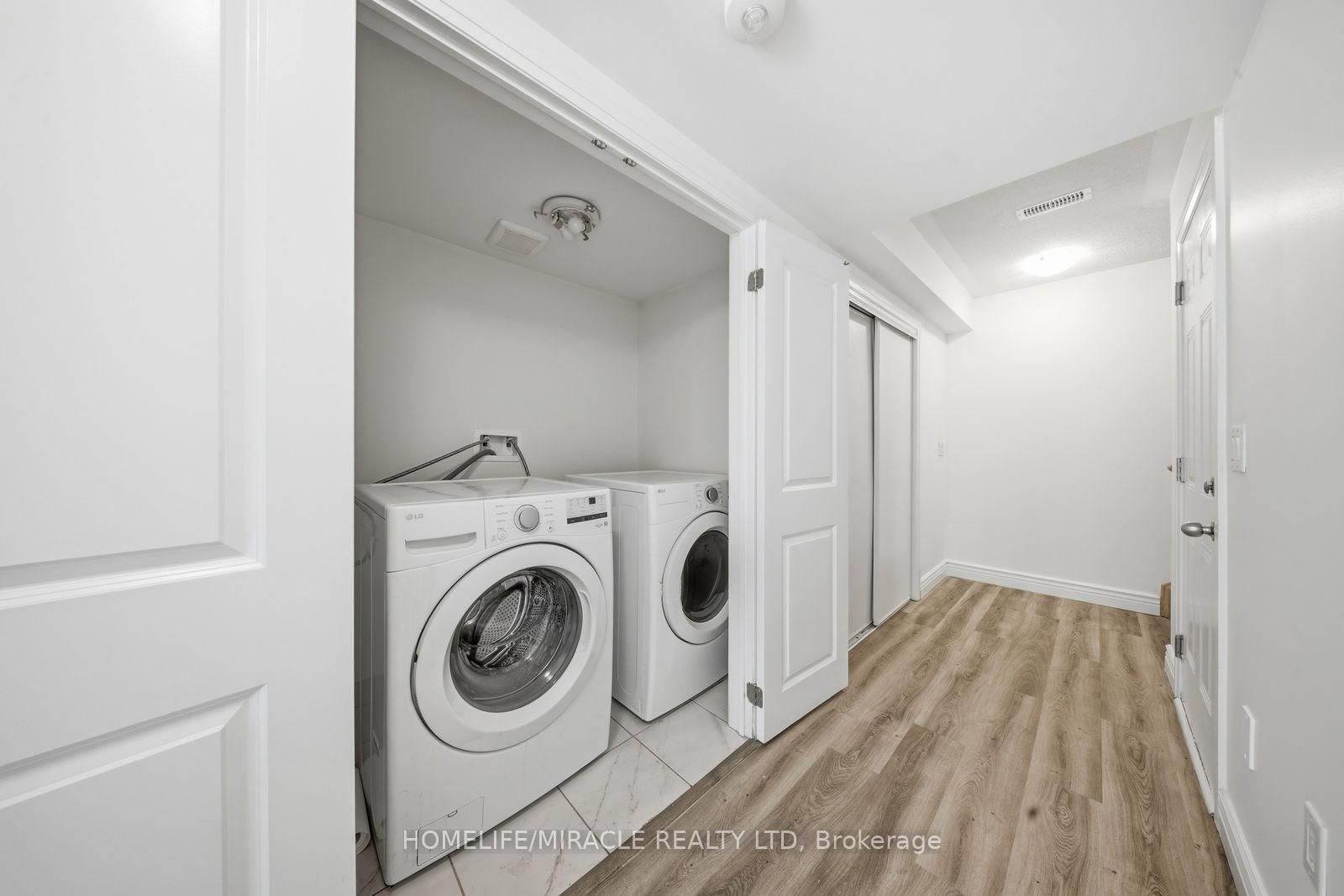 585 Colborne Street E, Unit 901 - Photo 21