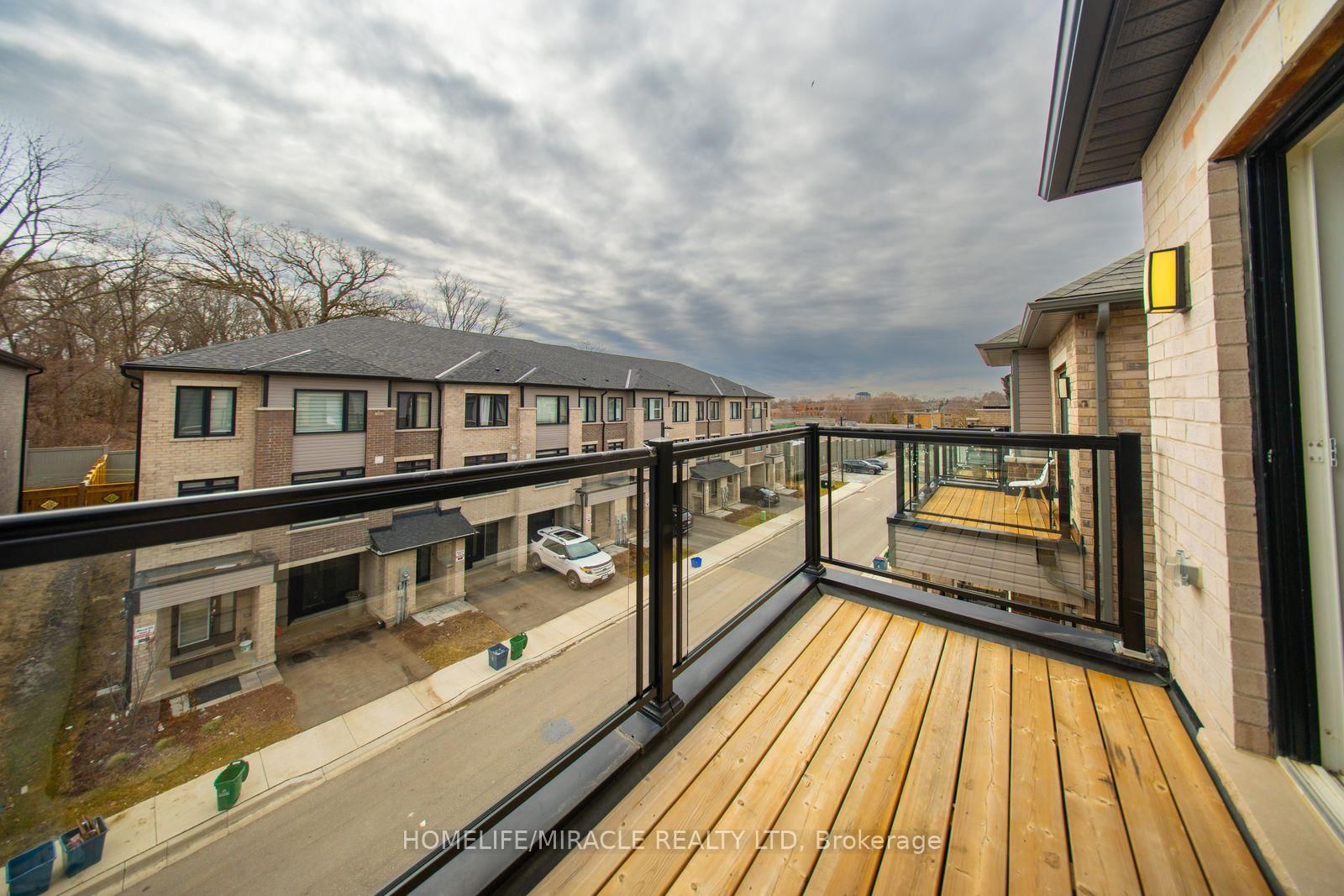 585 Colborne Street E, Unit 901 - Photo 23