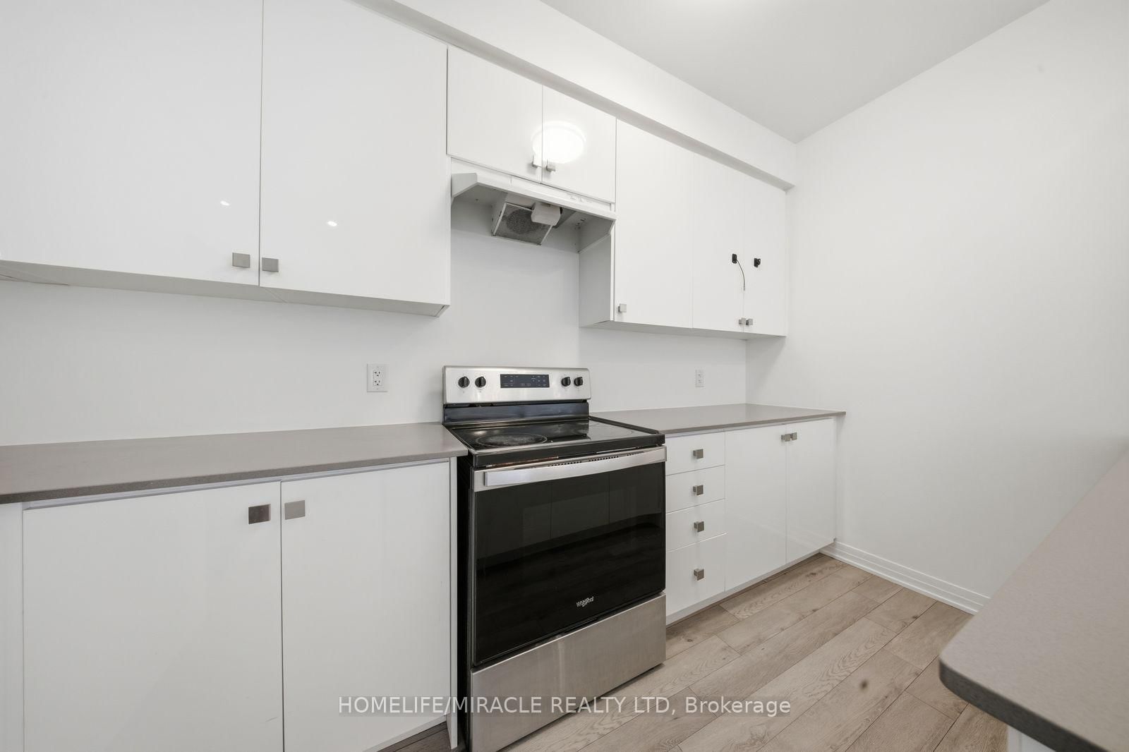 585 Colborne Street E, Unit 901 - Photo 8