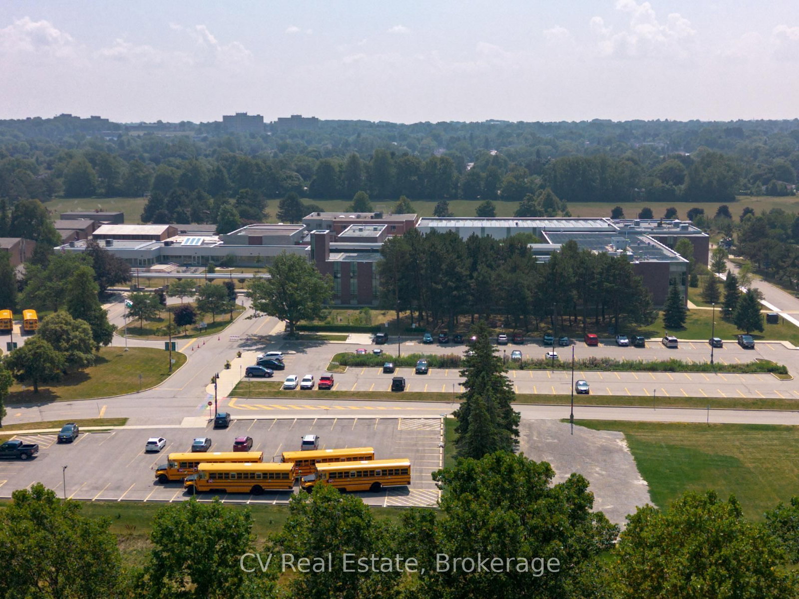 Detached House for sale at 31 Auchmar Road, Hamilton, Ontario, L9C 1C6 - Mohawk - MLS: X12920776