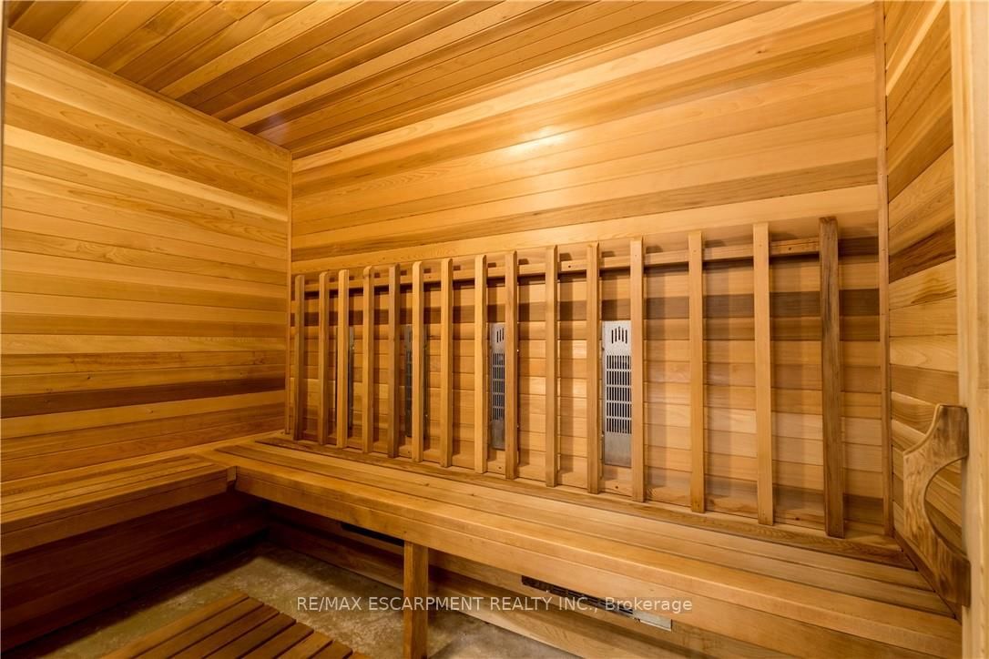 5 Jaczenko Terrace - Photo 24