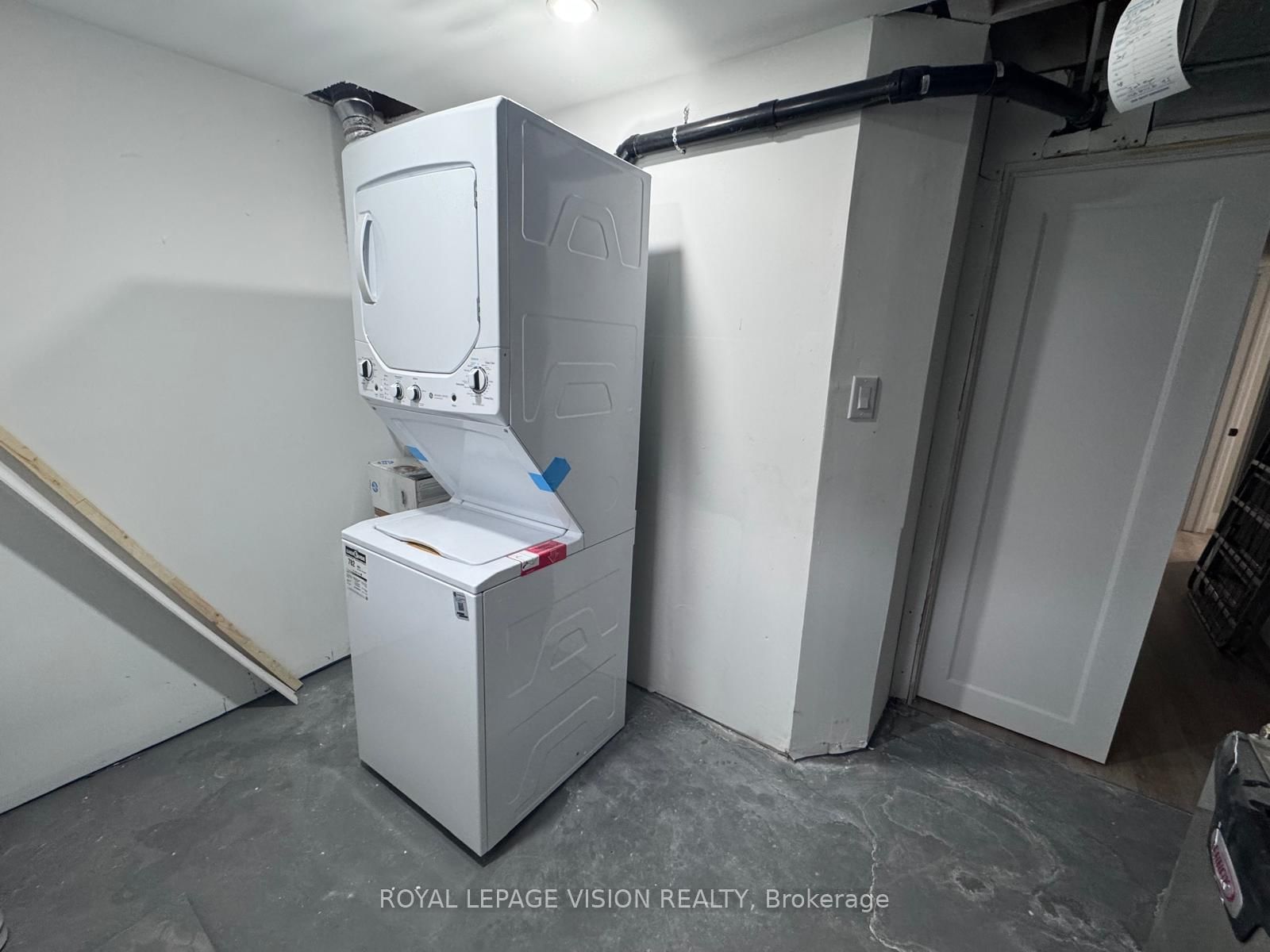 3139 Secord Place, Unit Basement - Photo 15