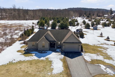 27 Charles Rd | Tweed | Image