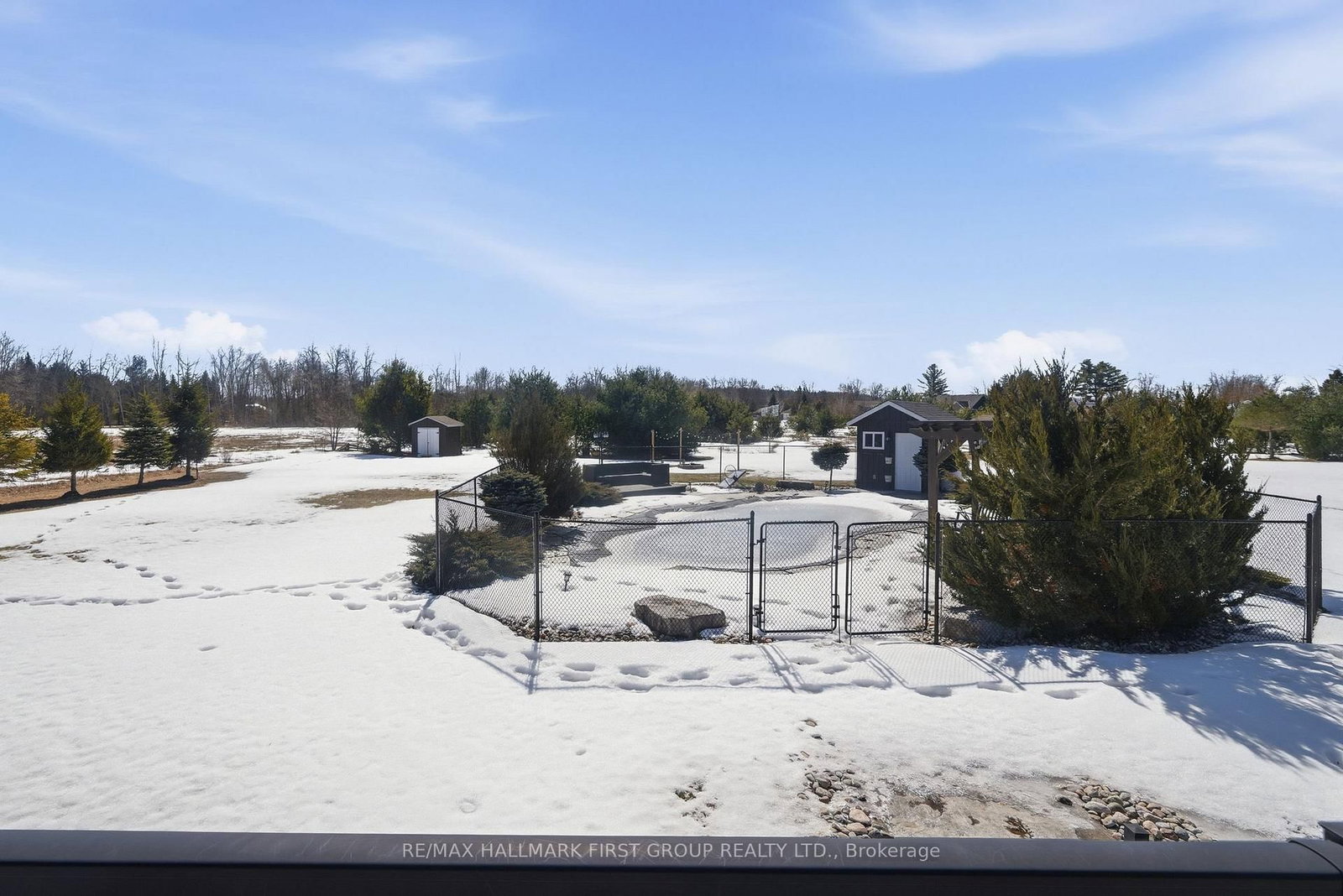 Listing Image 7