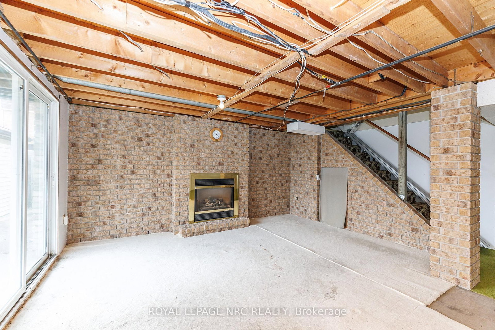 Detached House for sale at 105 Hillview Road, St. Catharines, Ontario, L2S 1S8 - Western Hill - MLS: X12921324