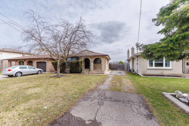 105 Hillview Rd, St. Catharines, L2S 1S8 | Image 3