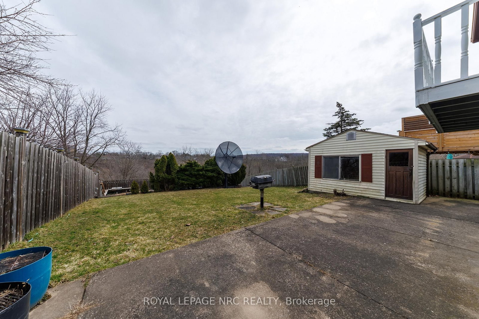 Detached House for sale at 105 Hillview Road, St. Catharines, Ontario, L2S 1S8 - Western Hill - MLS: X12921324