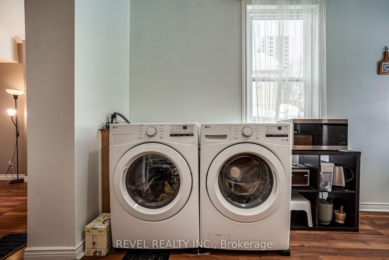 Detached House for sale at 51 Tisdale Street, Hamilton, Ontario, L8L 5M3 - Landsdale - MLS: X12921496