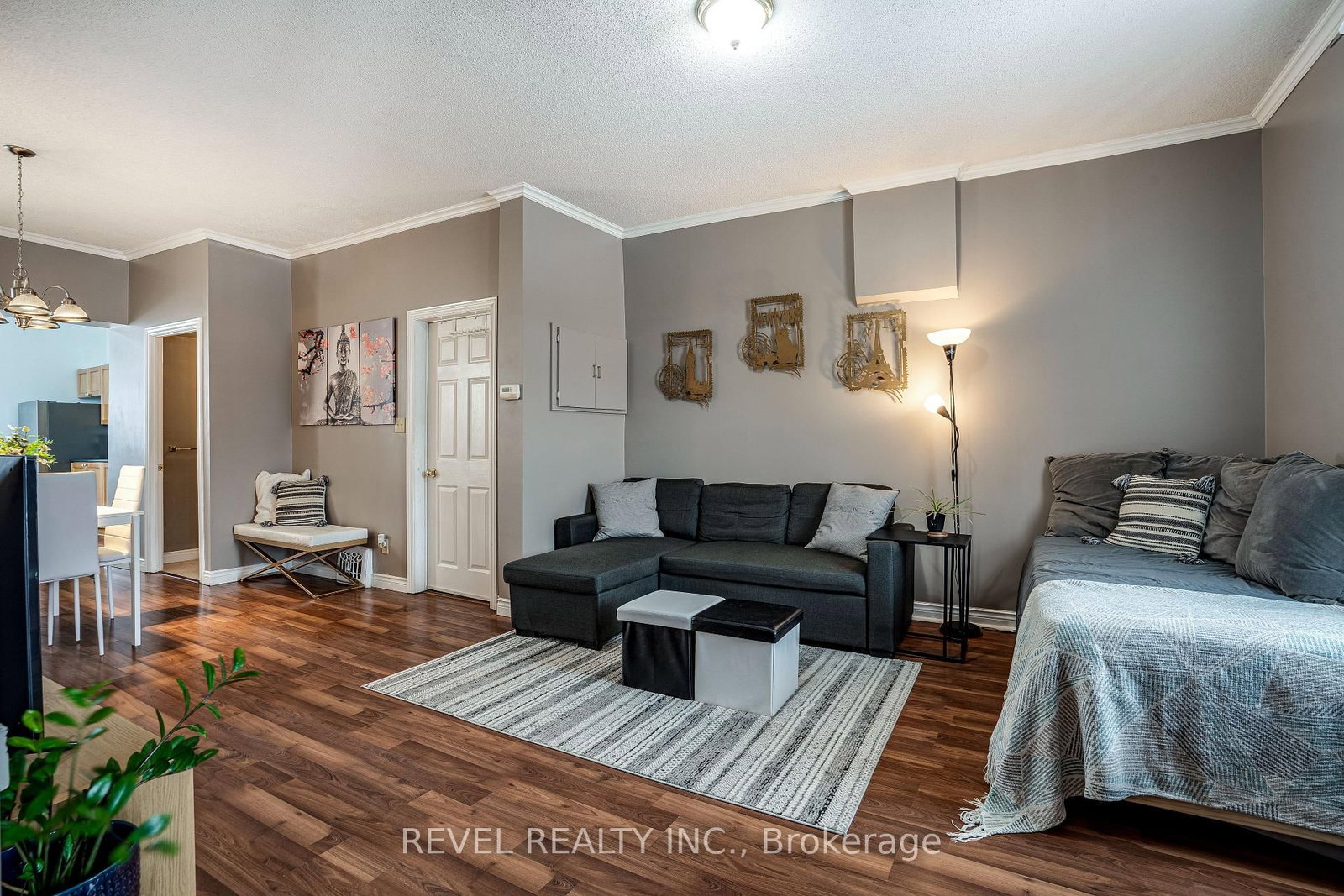 Detached House for sale at 51 Tisdale Street, Hamilton, Ontario, L8L 5M3 - Landsdale - MLS: X12921496