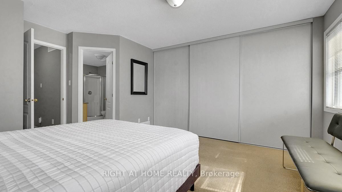 825 Grenon Avenue, Unit 3 - Photo 24