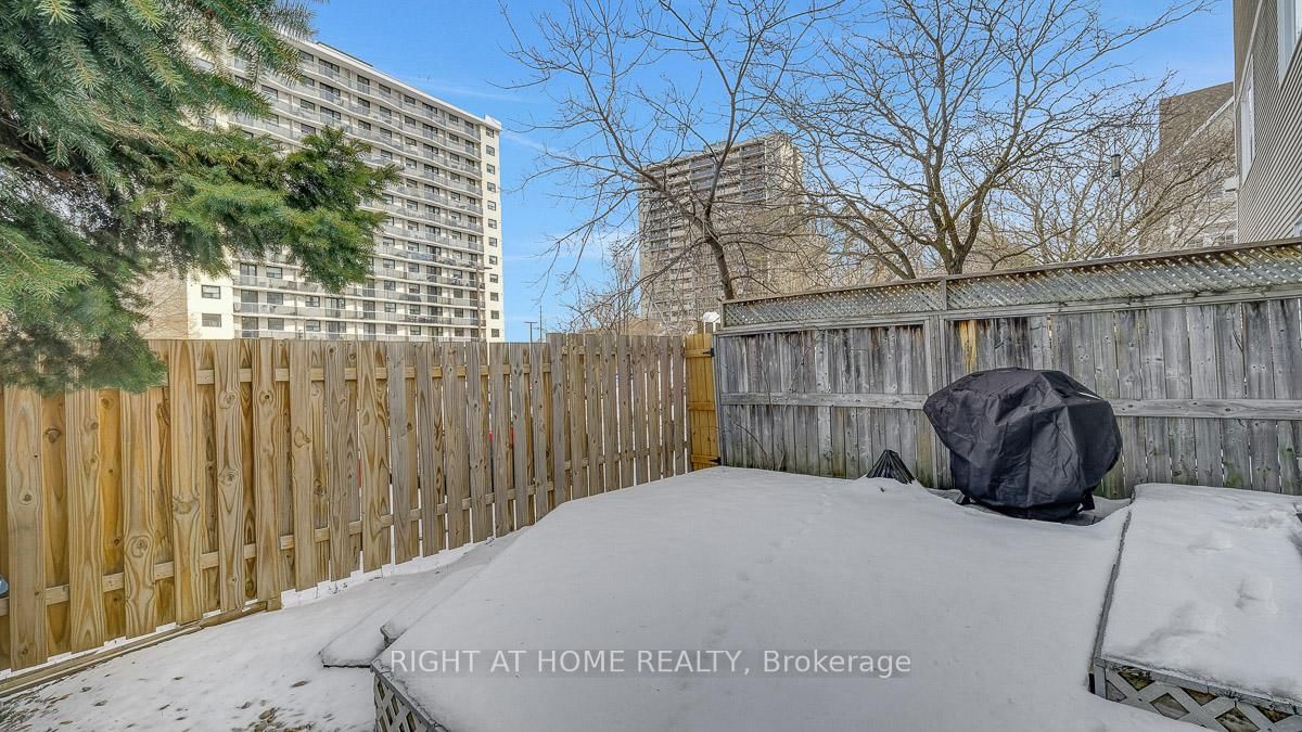 825 Grenon Avenue, Unit 3 - Photo 36