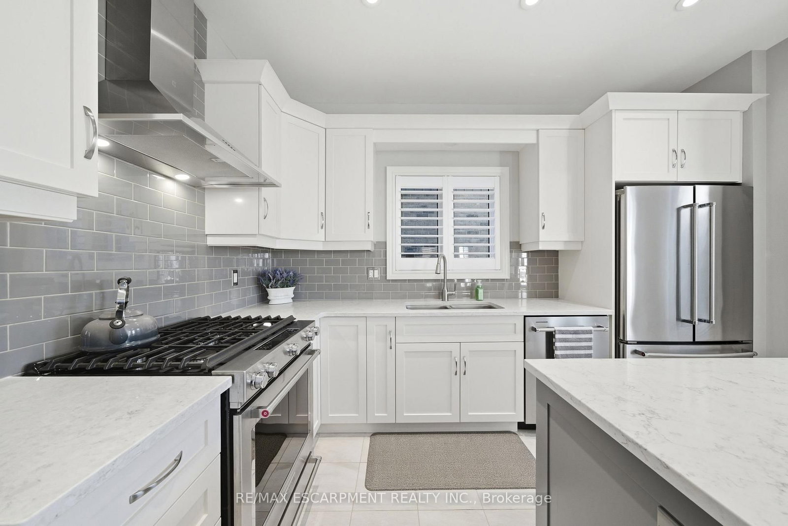 Detached House for sale at 8 MYRTLE Street, Pelham, Ontario, L0S 1E6 - Fonthill - MLS: X12921888