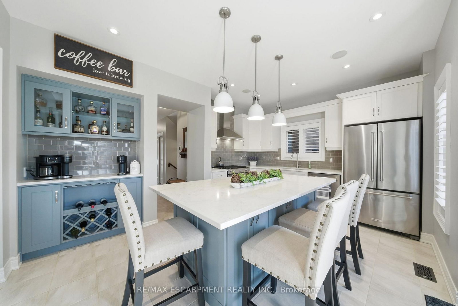 Detached House for sale at 8 MYRTLE Street, Pelham, Ontario, L0S 1E6 - Fonthill - MLS: X12921888