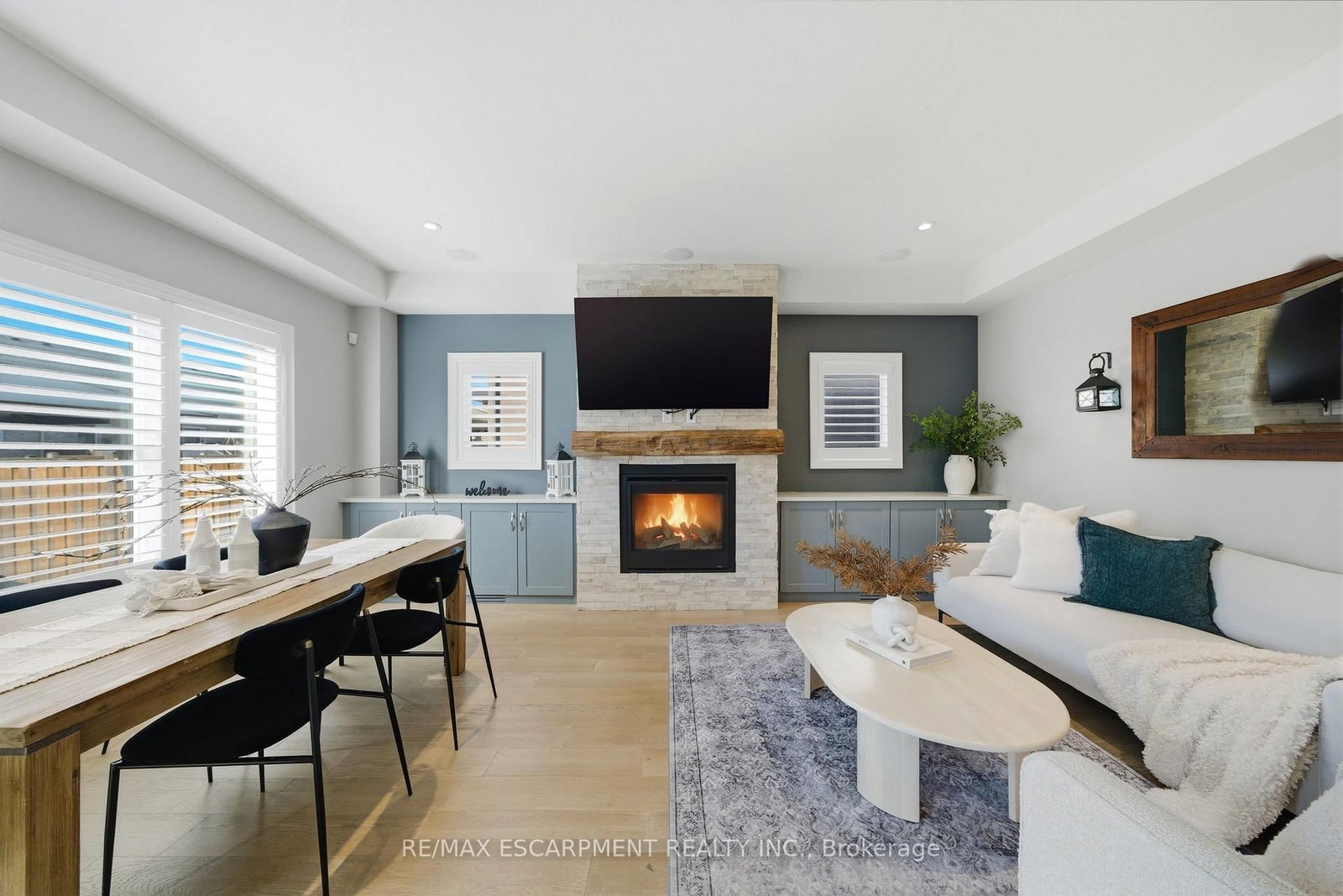 Detached House for sale at 8 MYRTLE Street, Pelham, Ontario, L0S 1E6 - Fonthill - MLS: X12921888