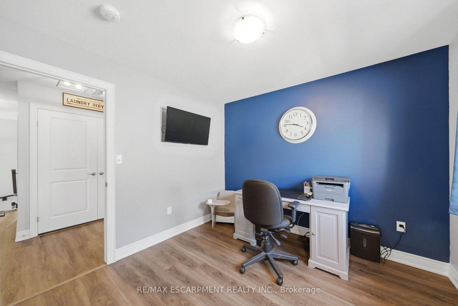 Detached House for sale at 8 MYRTLE Street, Pelham, Ontario, L0S 1E6 - Fonthill - MLS: X12921888