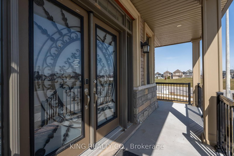 92 Scenic Ridge Gate, Brant, N3L 3E3 | Image 3