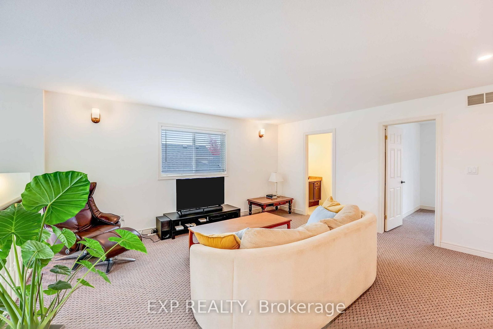 28 Loretta Drive - Photo 18