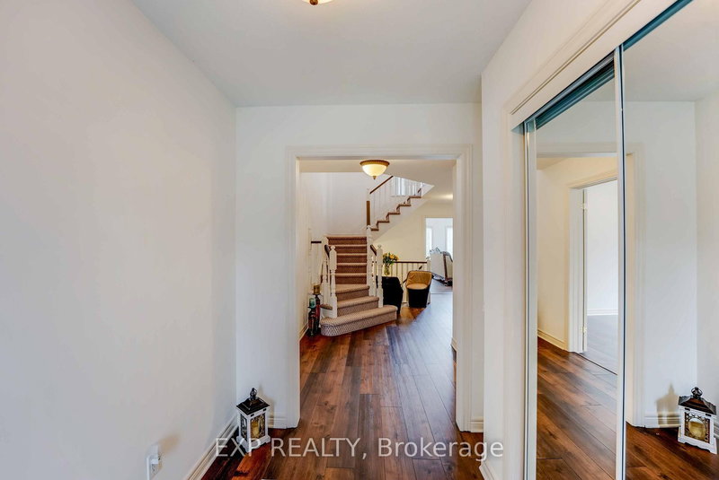 28 Loretta Dr, Niagara-on-the-Lake, L0S 1T0 | Image 2