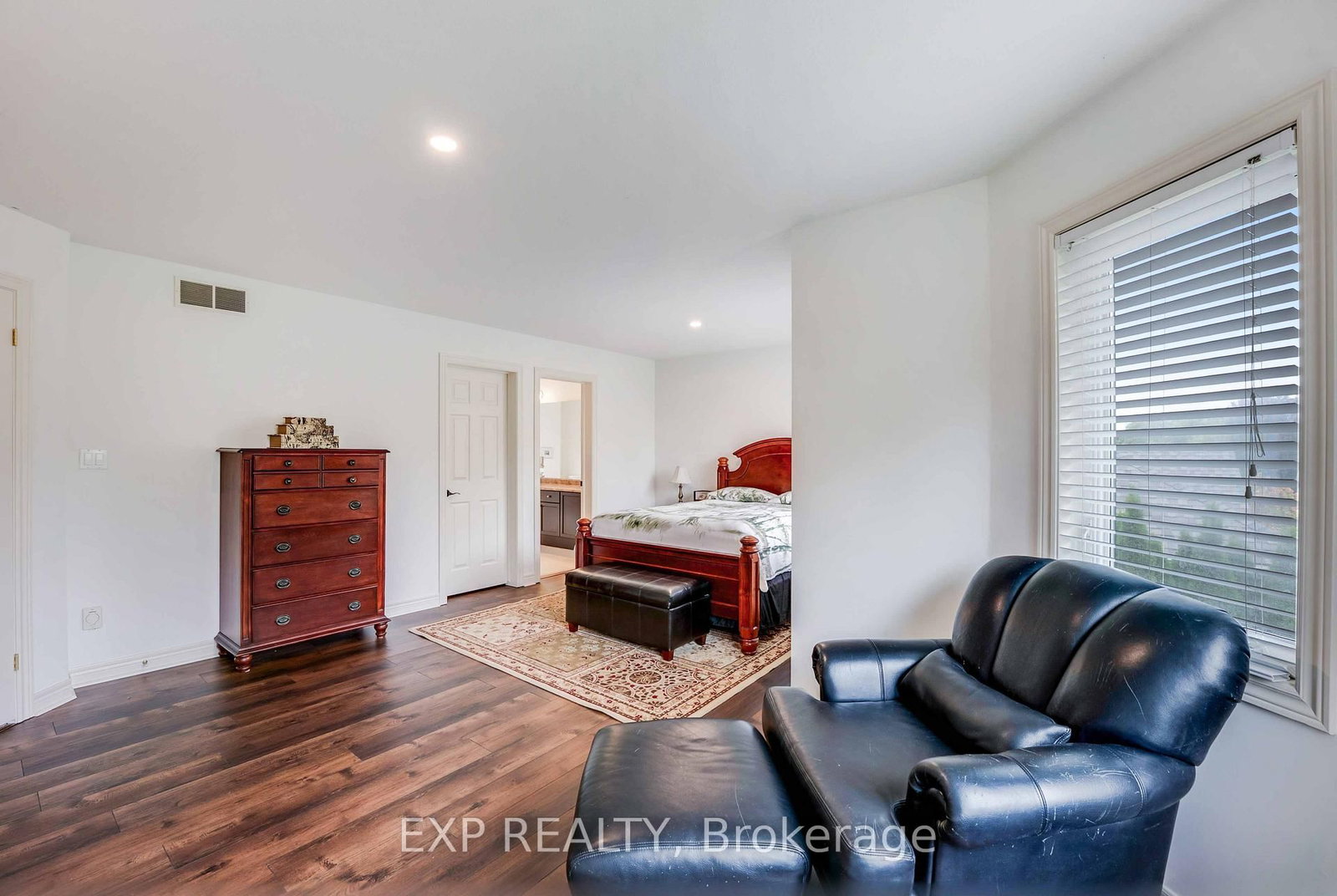 28 Loretta Drive - Photo 25