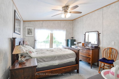 1874 Highway 118 E • Bracebridge, ON photo 9