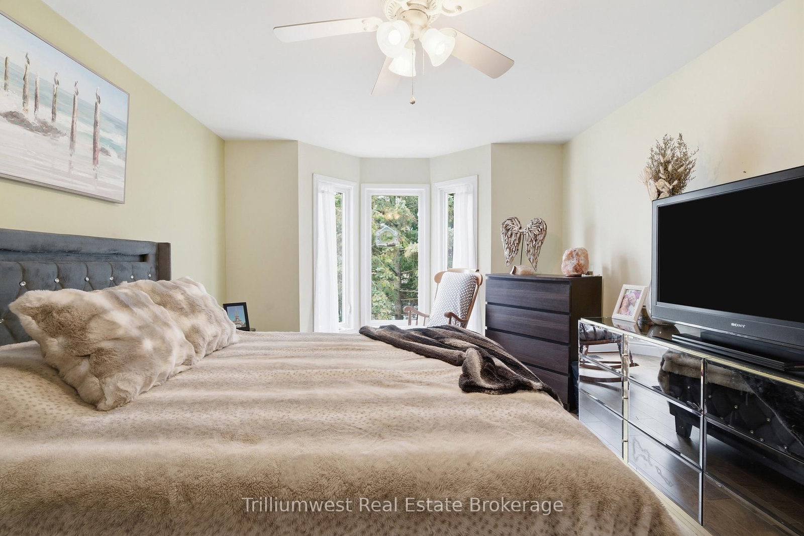 941 Gordon Street, Unit 11 - Photo 16