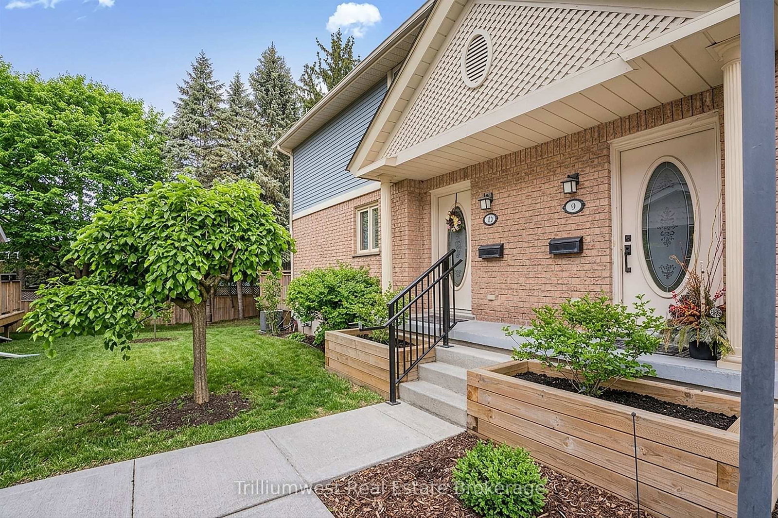 941 Gordon Street, Unit 11 - Photo 36