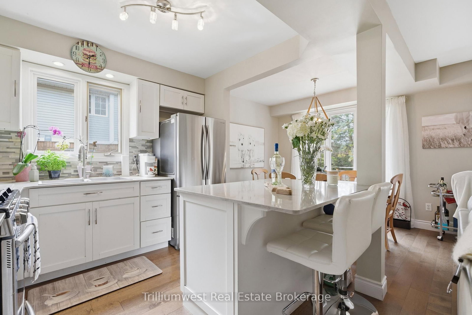 941 Gordon Street, Unit 11 - Photo 8