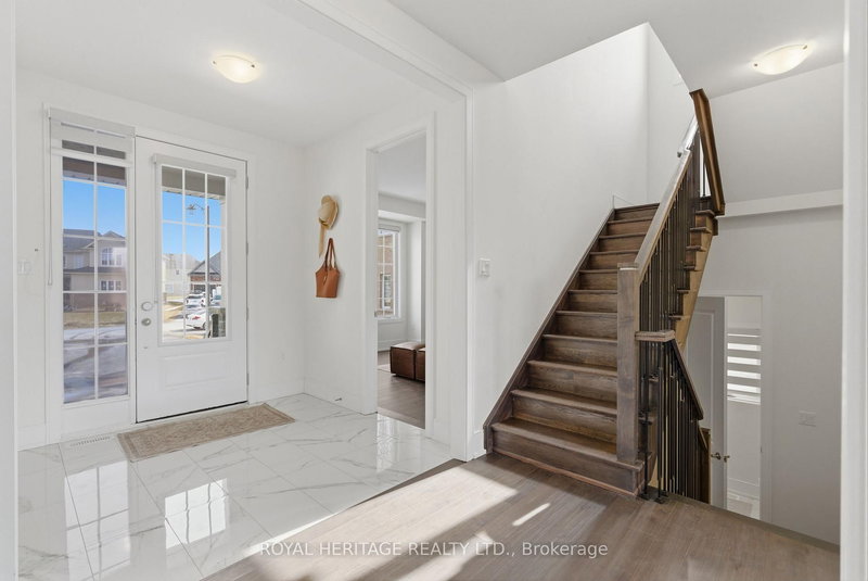 36 Golden Meadows Dr, Otonabee-South Monaghan, K9J 0K6 | Image 3