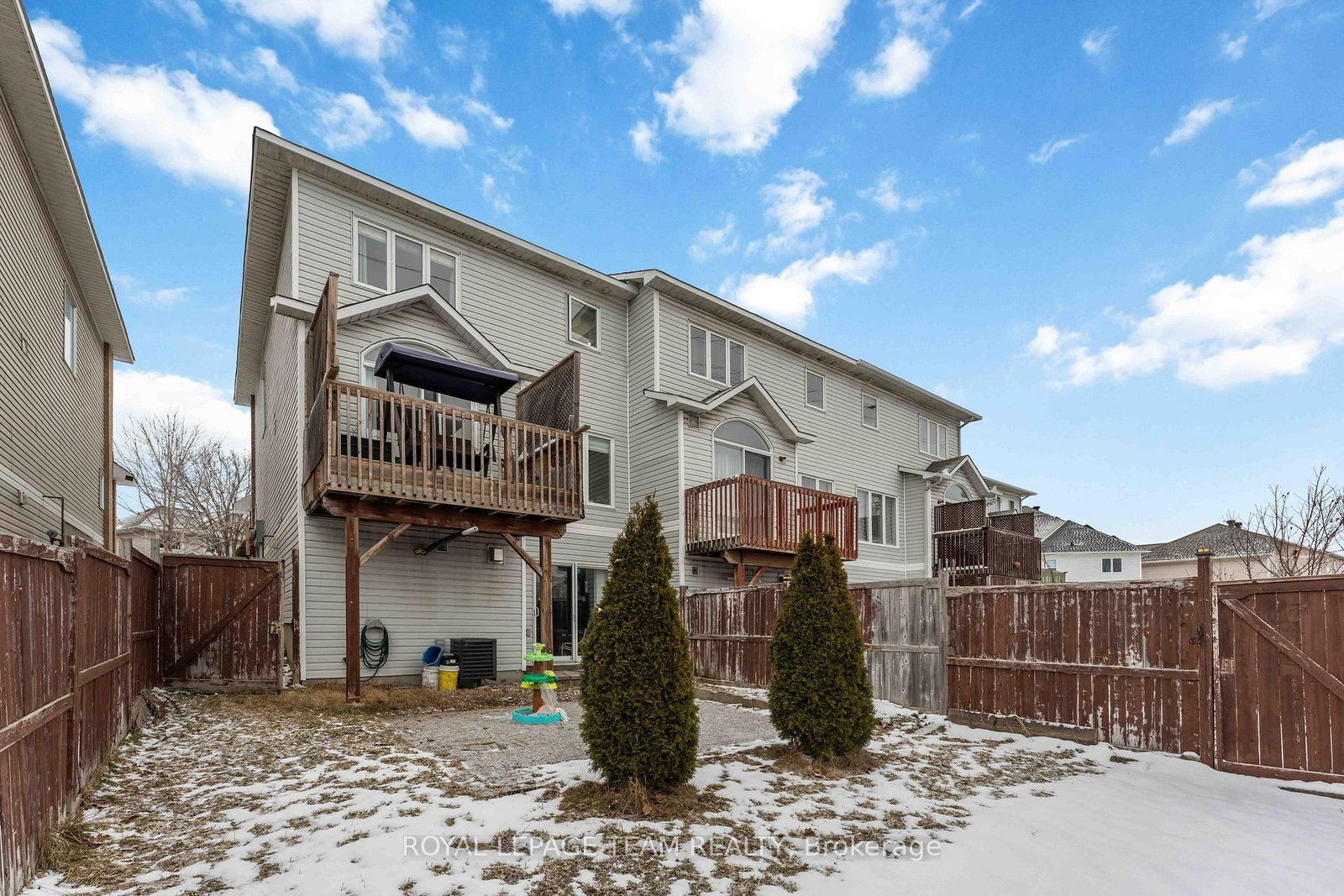 Townhouse for sale at 191 Deerfox Drive, Ottawa, Ontario, K2J 4W8 - Barrhaven - Longfields - MLS: X12922552