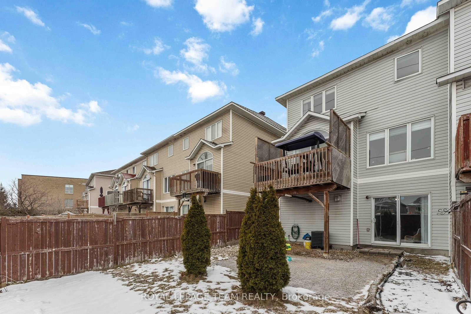 Townhouse for sale at 191 Deerfox Drive, Ottawa, Ontario, K2J 4W8 - Barrhaven - Longfields - MLS: X12922552