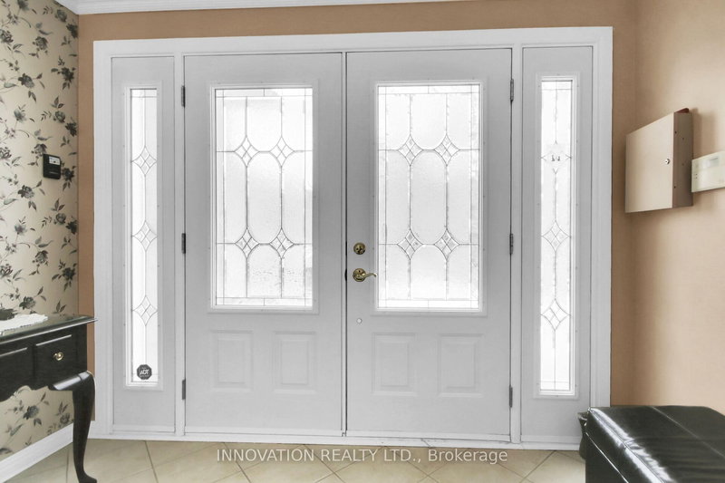 3024 Uplands Dr, Ottawa, K1V 9W3 | Image 2