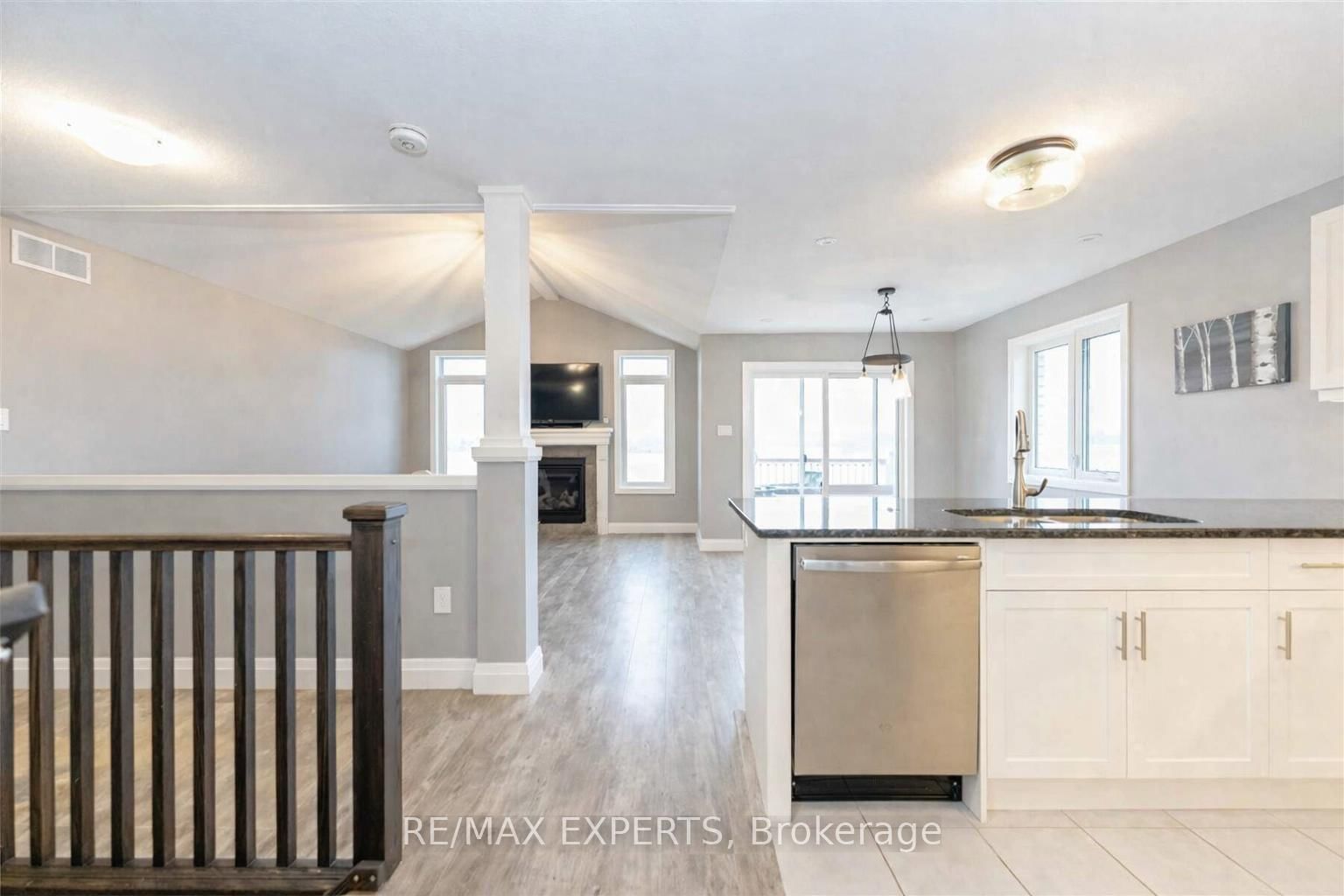 Detached House for sale at 150 Bridge Crescent, Minto, Ontario, N0G 2P0 - Minto - MLS: X12922588