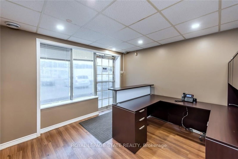 14 - 1527 Upper Ottawa St, Hamilton, L8W 3J4 | Image 2